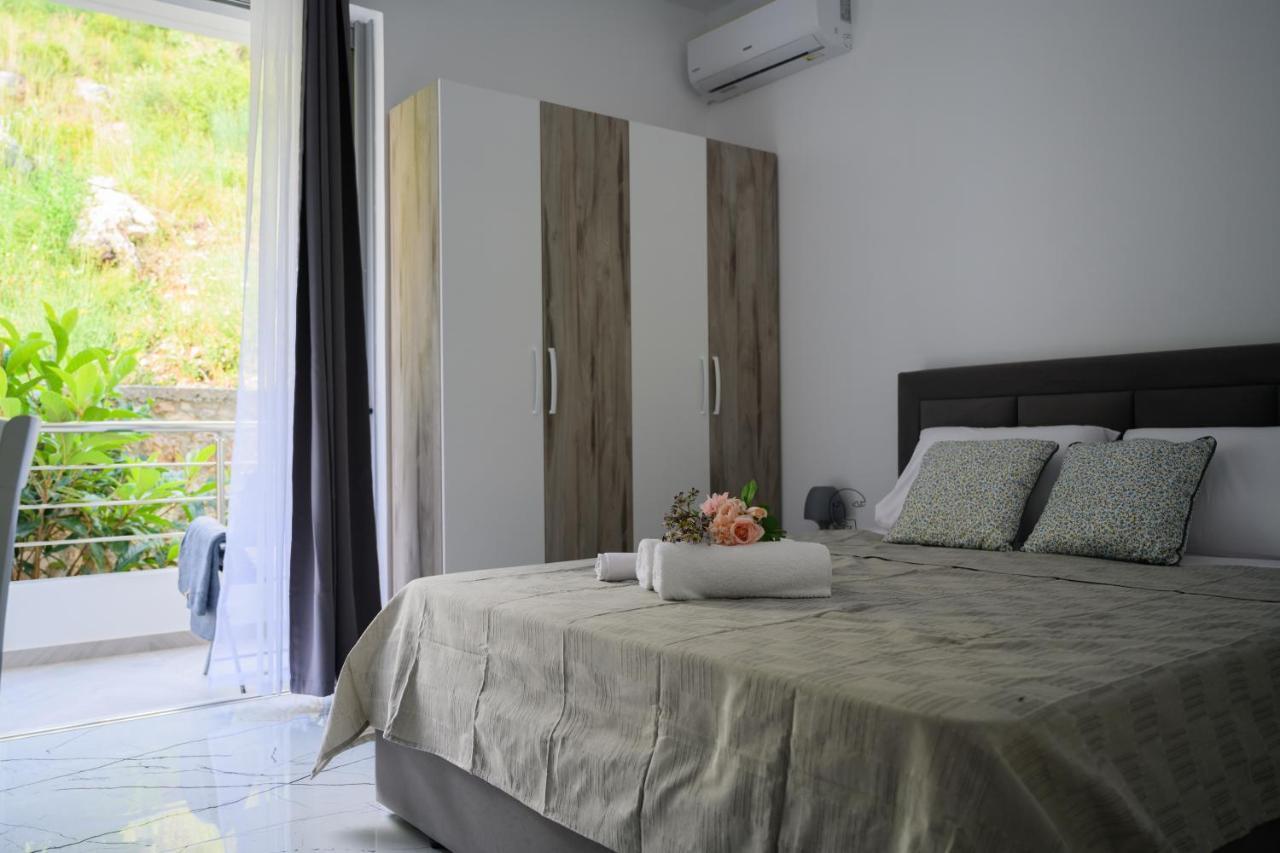 Ionian Pearl Appartement Dhërmi Buitenkant foto